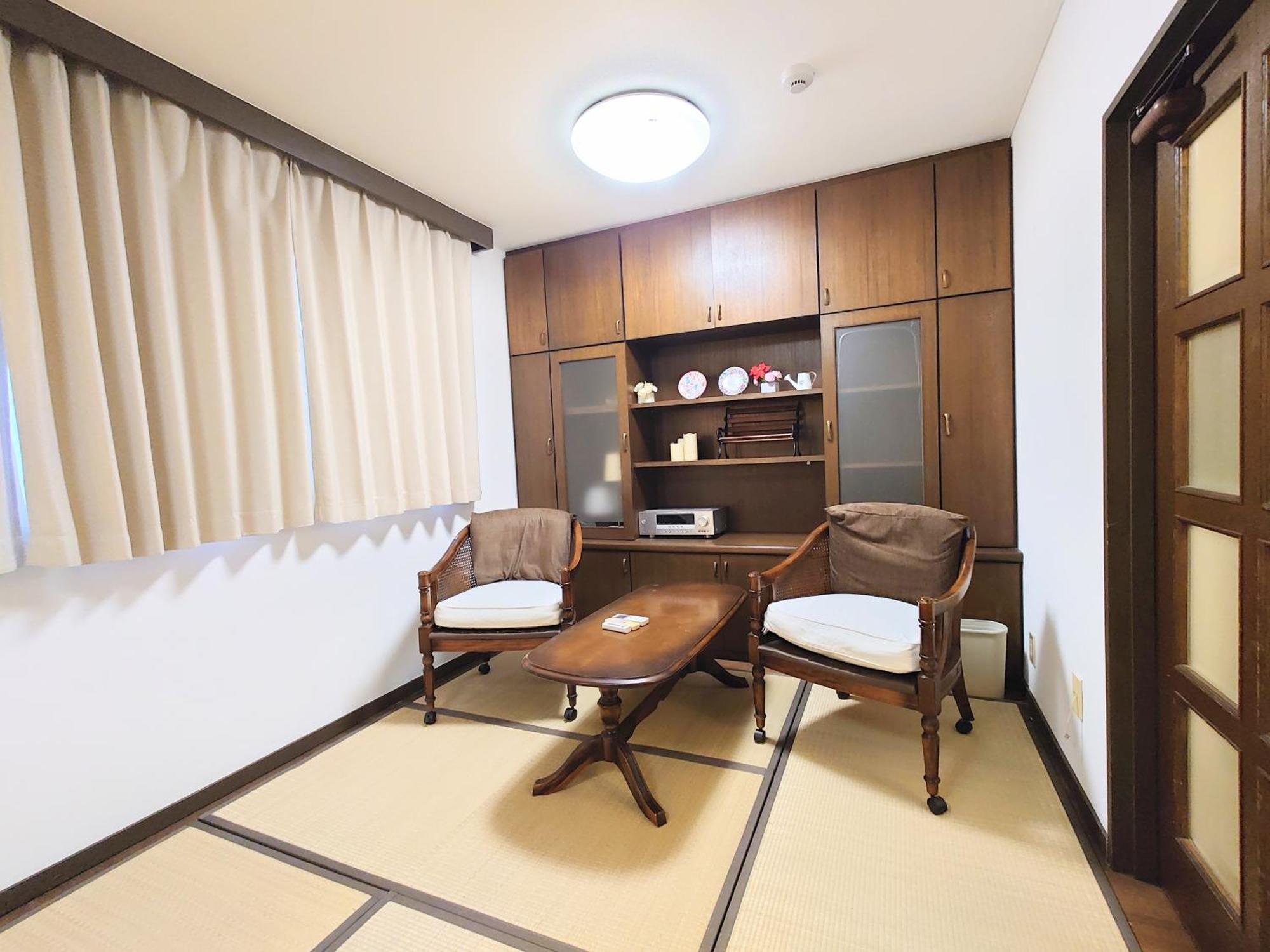 Base Osaka Apartamento Exterior foto