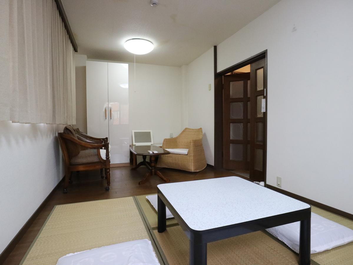 Base Osaka Apartamento Exterior foto